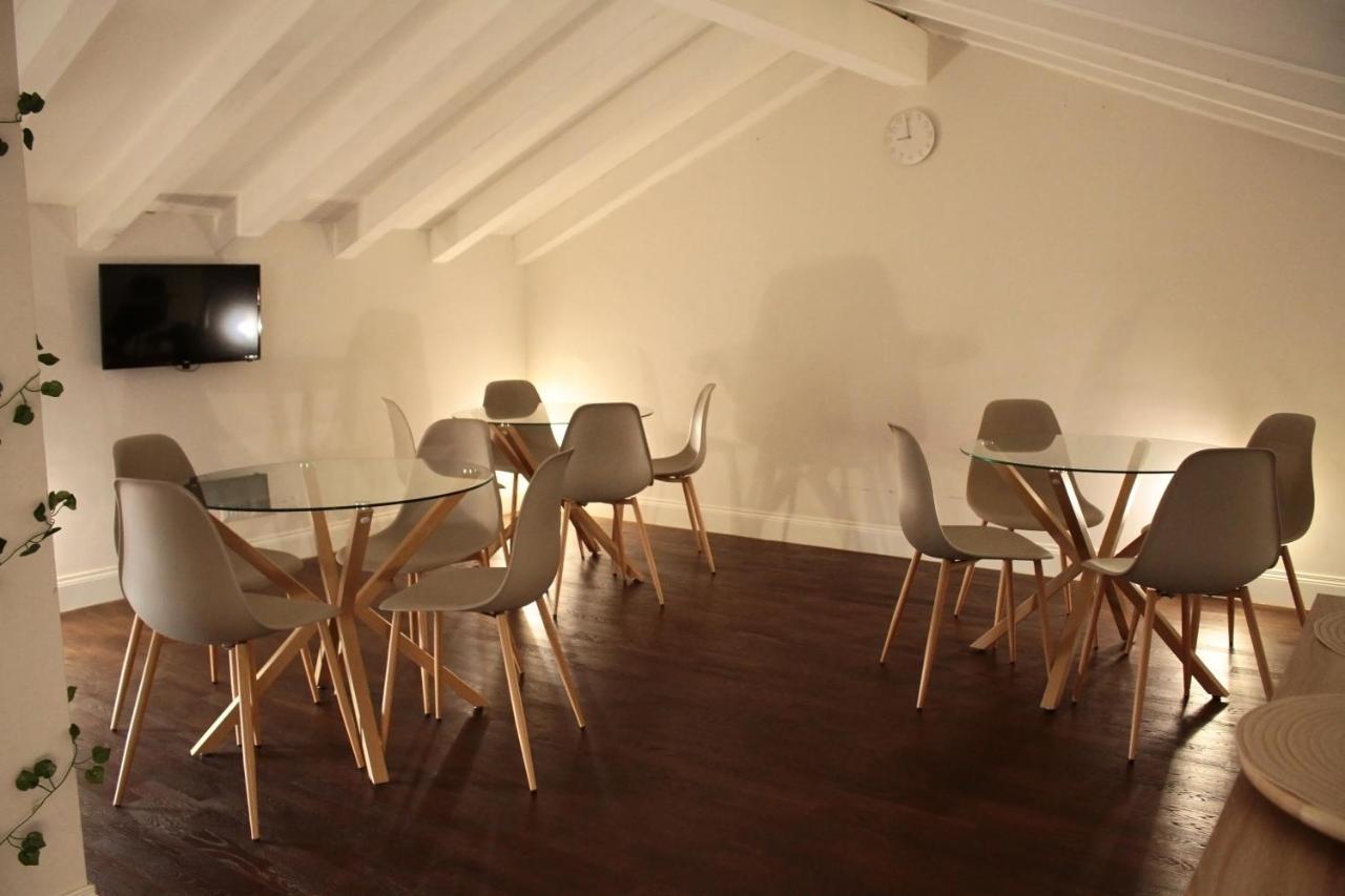 La Pietra Nera - Etna Home คาตาเนีย ภายนอก รูปภาพ